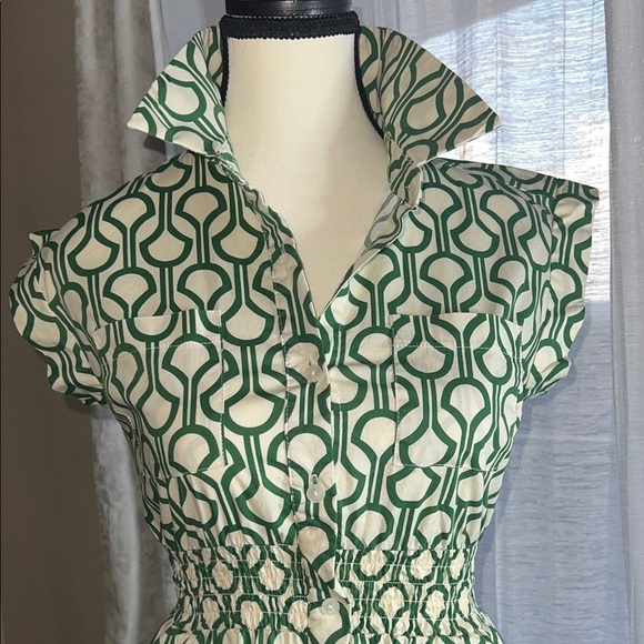 Green Patterned Women's Dress - Picture 7 of 13